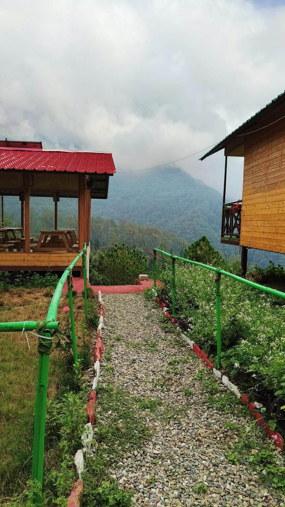 The Sunbird Retreat Resort Nainital Exteriér fotografie